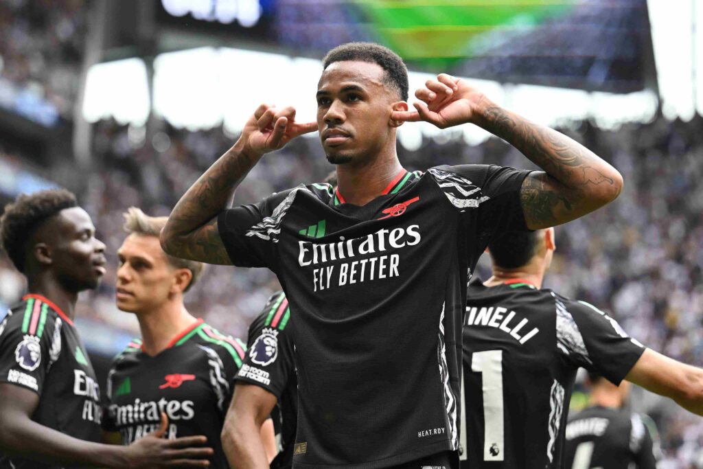 Gabriel marca el gol del Arsenal para la victoria en el Derby de Londres