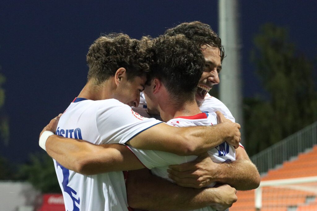 El Rayo Majadahonda gana en casa contra el CD Coria y hace pleno de victorias