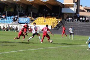 La pegada del Aragón puede con el ímpetu del Tudelano (0-2)