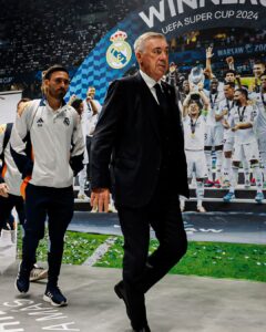 Ancelotti llegando al Clásico de LaLiga