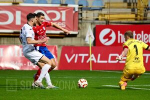 La Cultural Leonesa regala una victoria a León por San Froilán