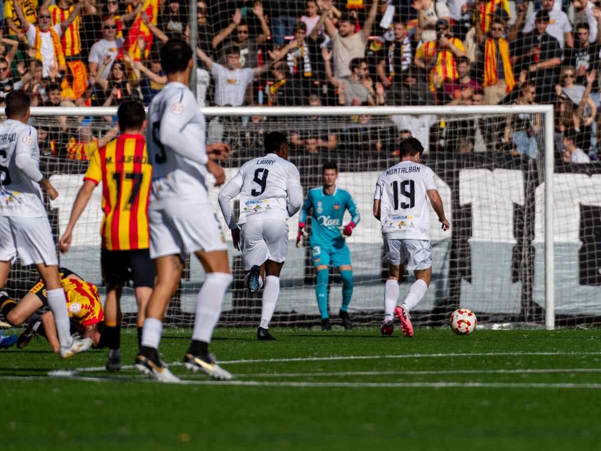 La penya vence en el Narcís Sala