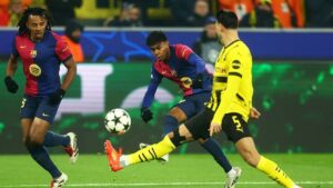 El FC Barcelona vence con sufrimiento al Borussia Dortmund