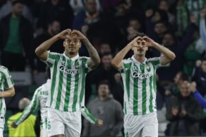 Gracias a su gol, Jhonny le da la victoria al Betis en el encuentro frente al HJK Helsinki