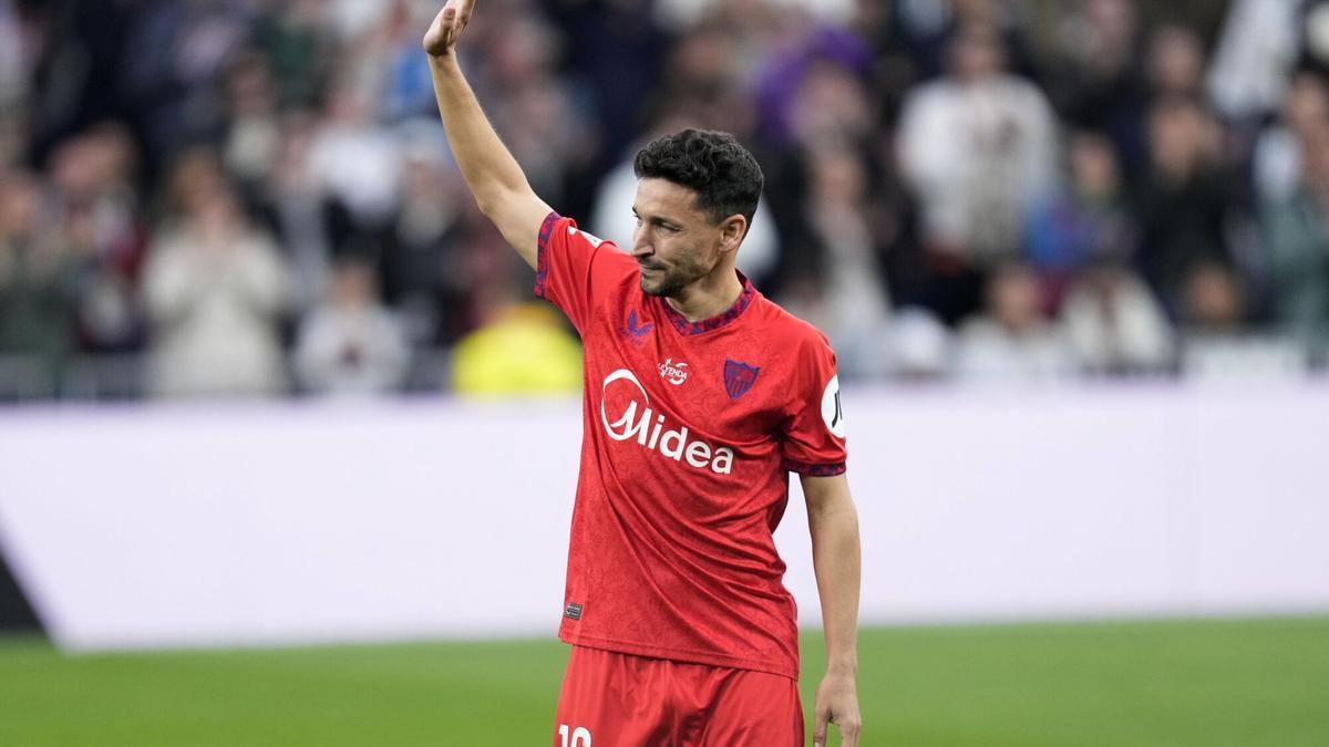 Jesús Navas jugando su último partido como futbolista