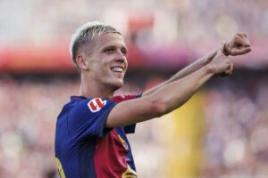 Dani Olmo, jugador del FC Barcelona, comparece en Barça One