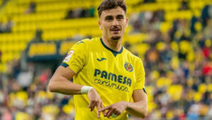 Oficial: Álex Forés nuevo jugador del Levante UD