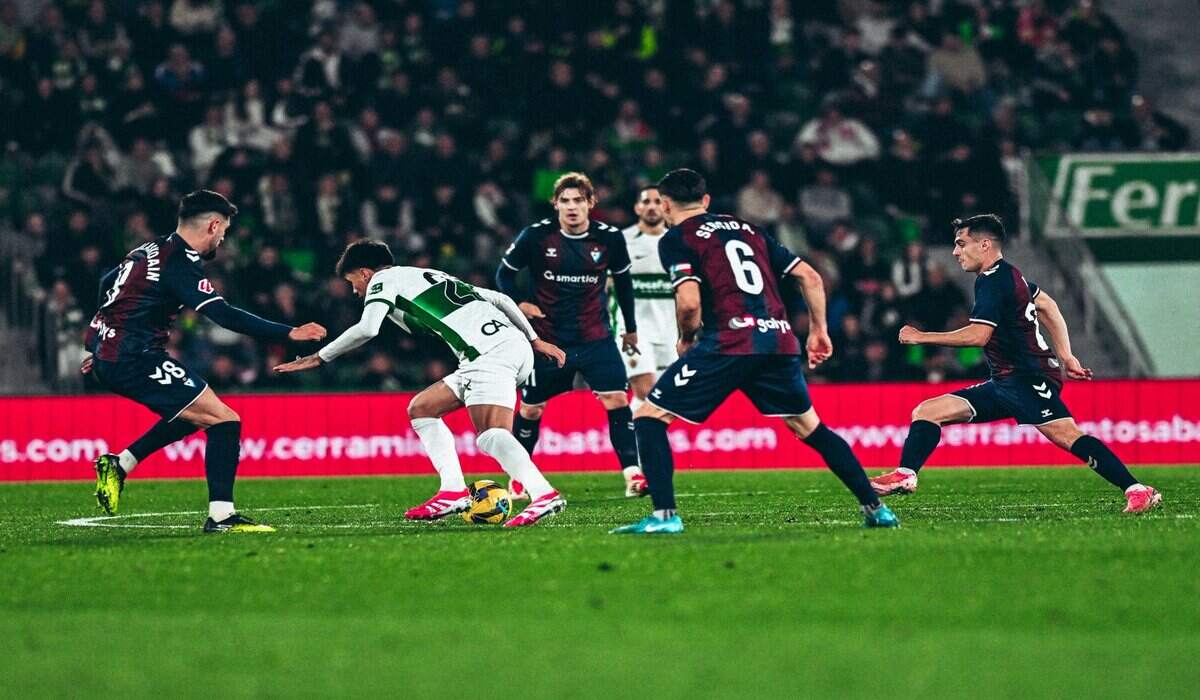 Victoria del Elche ante el Eibar