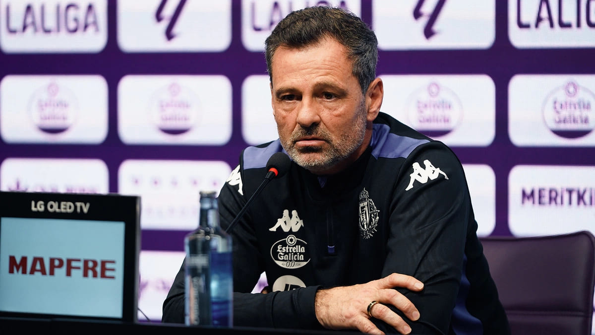 Diego Cocca, entrenador del Real Valladolid, en conferencia de prensa.