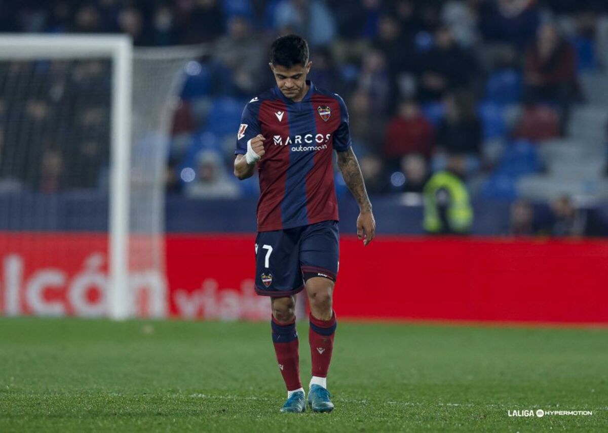 Levante UD 3-1 Granada CF: El Levante no echa de menos a Andrés García