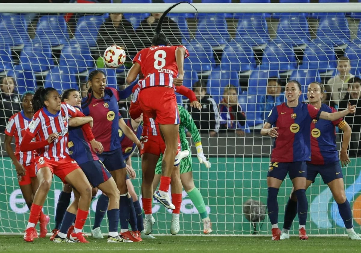 La Supercopa de España femenina estuvo sin VAR hasta el minuto 70