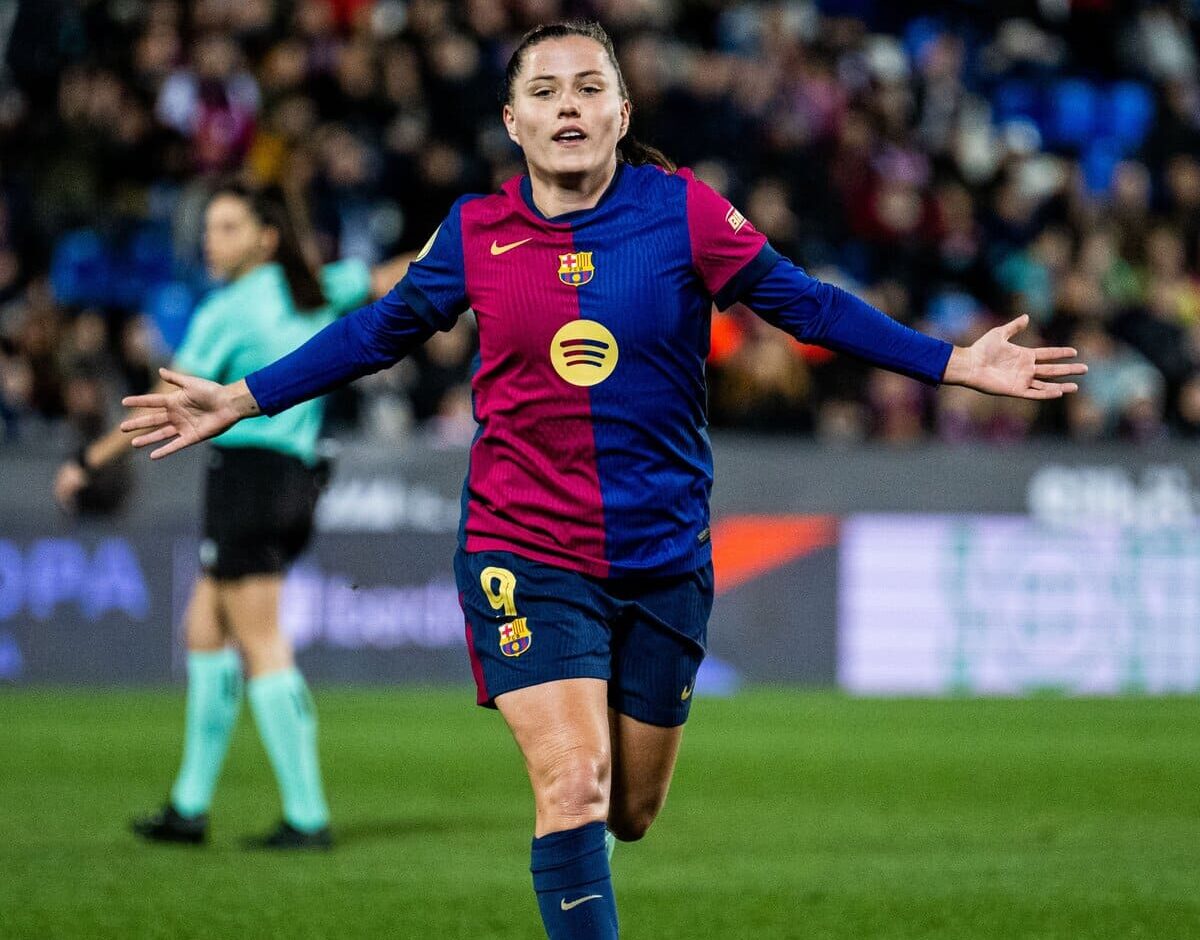 FC Barcelona Fem 3-0 Atlético de Madrid Fem: un doblete de Claudia Pina hace al Barça finalista de la Supercopa de España