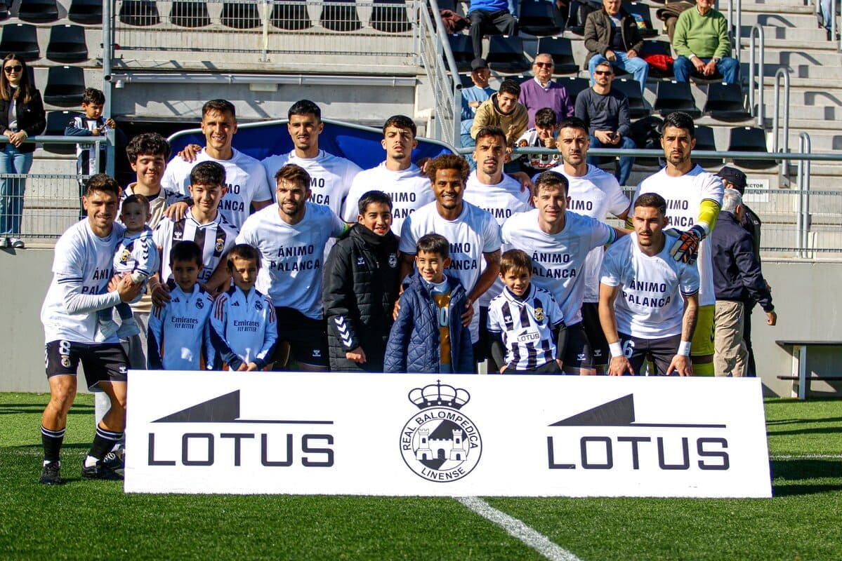 La RB Linense no logra ganar al Xerez Deportivo en casa