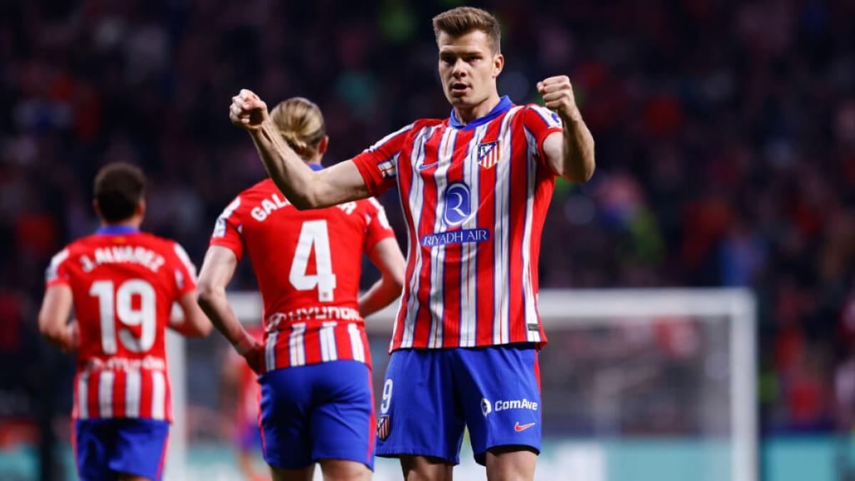 Sorloth con el Atlético de Madrid