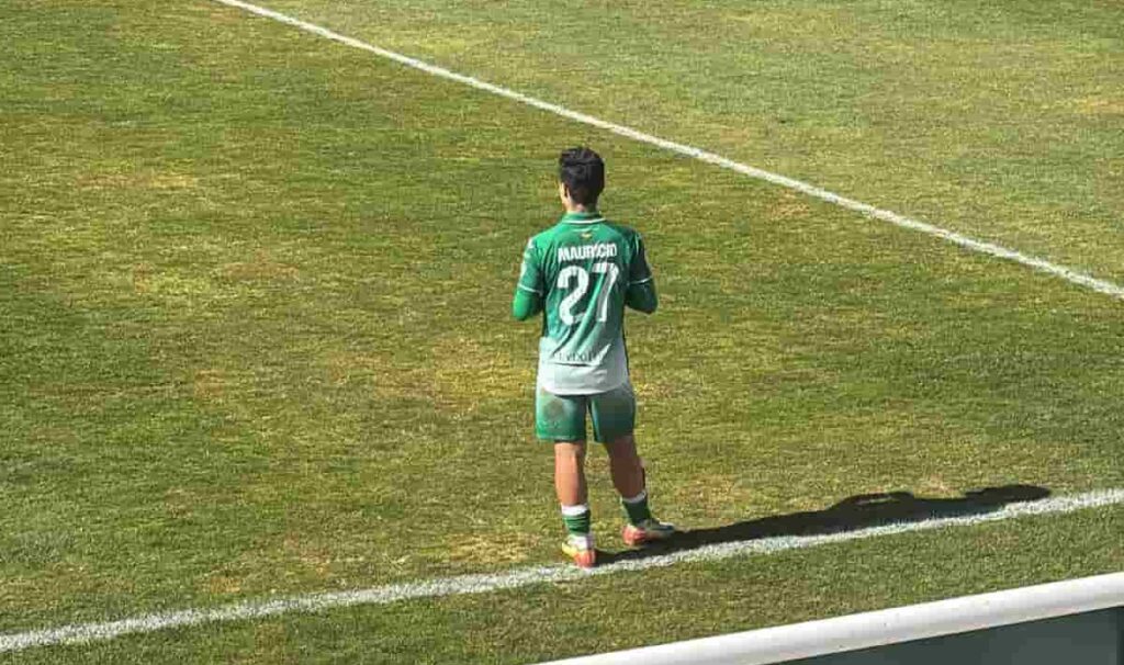 Mauricio, jugador del CD Toledo durante el partido ante el Valdepeñas | Jaime Chico