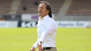 Luisito es el nuevo entrenador de la SD Compostela