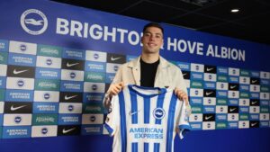 Stefanos Tzimas ficha por el Brighton | brightonandhovealbion.com