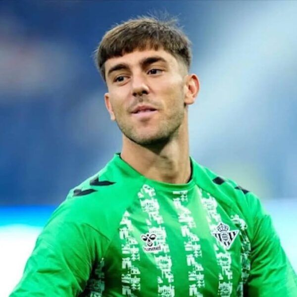 Iker Losada, cerca de salir del Betis