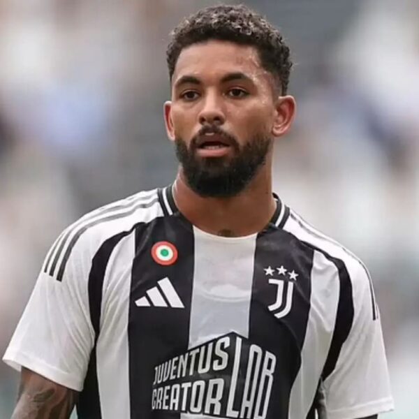 Douglas Luiz quiere regresar a la Premier League