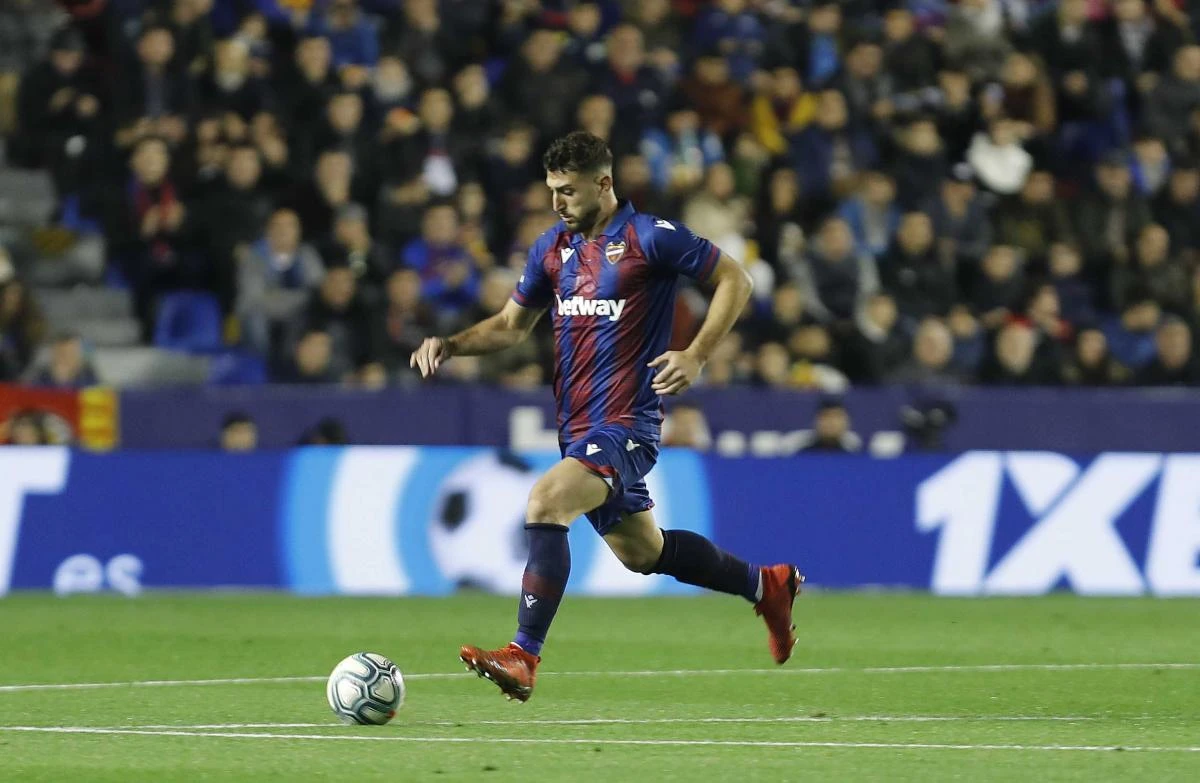 El Arenteiro incorpora a Eliseo Falcón