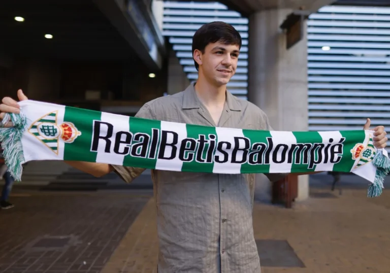 Gonzalo Petit se convierte en nuevo jugador del Betis hasta 2031.