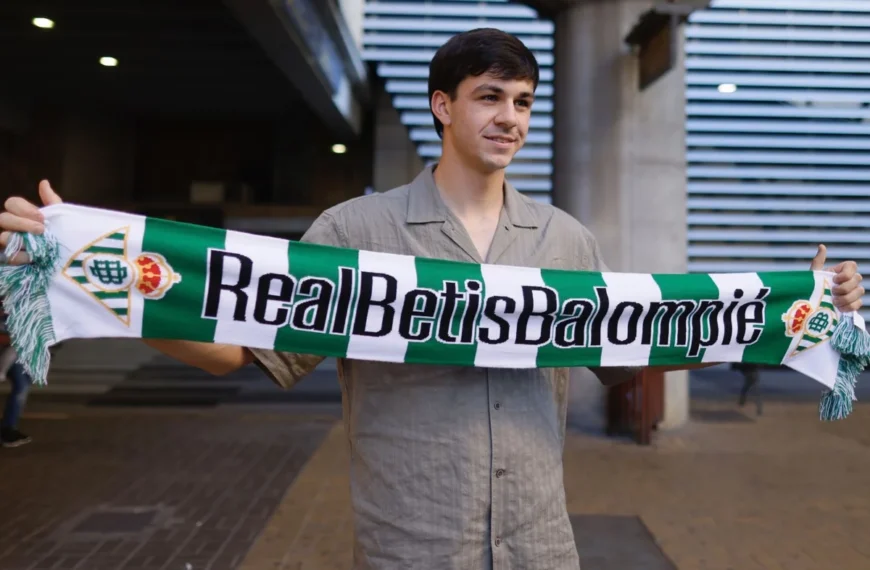 Gonzalo Petit se convierte en nuevo jugador del Betis hasta 2031.