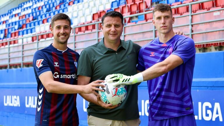 La SD Eibar presenta a Javi Martón y Luís López