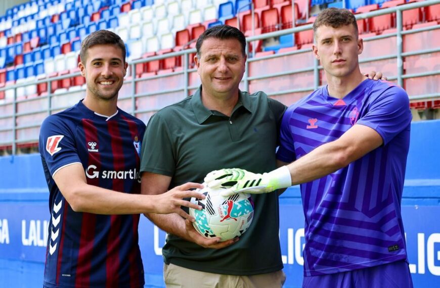 La SD Eibar presenta a Javi Martón y Luís López