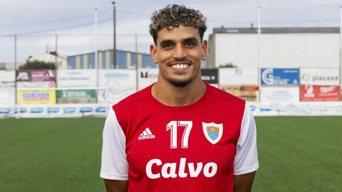 Omar Ouhdadi, nuevo jugador del Ourense CF