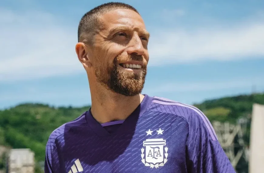 El "Papu" Gómez vuelve a los terrenos de juego