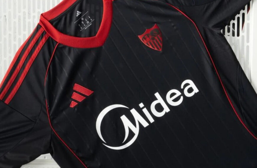 El Sevilla FC presenta su tercera y última equipación 25/26