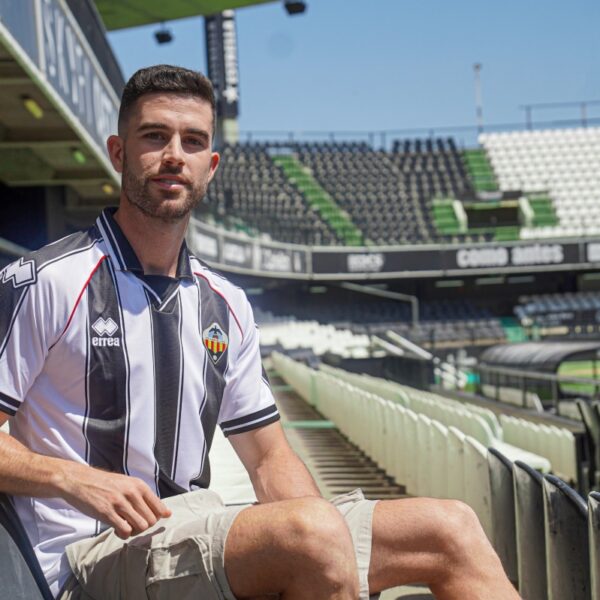 El CD Castellón oficializa a Diego Barri