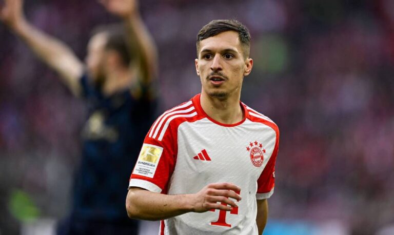 Bryan Zaragoza en el Bayern München