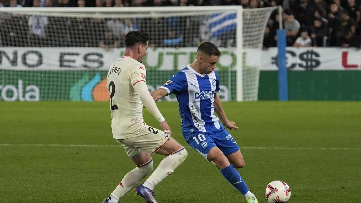 Conechny traspasado a Racing de Avellaneda