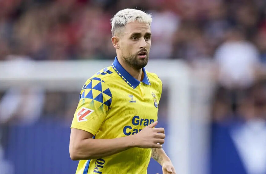 Januzaj, apunto de salir del Sevilla FC