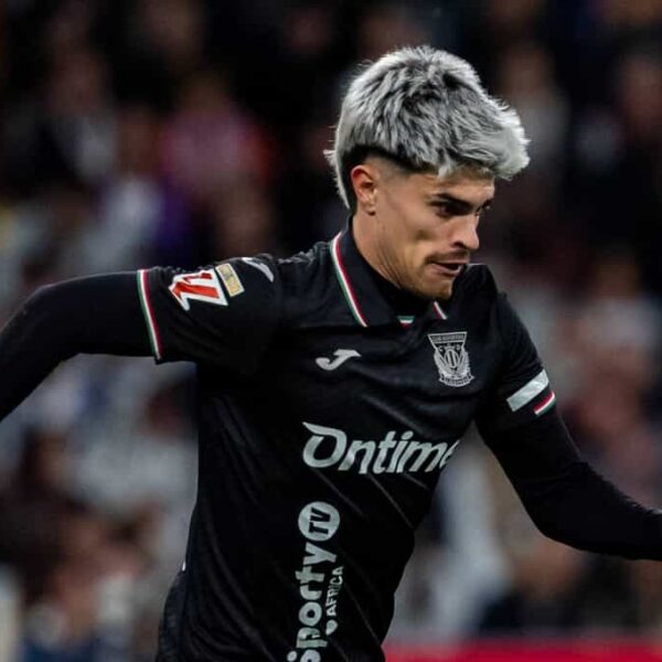 El Celta negocia por Juan Cruz