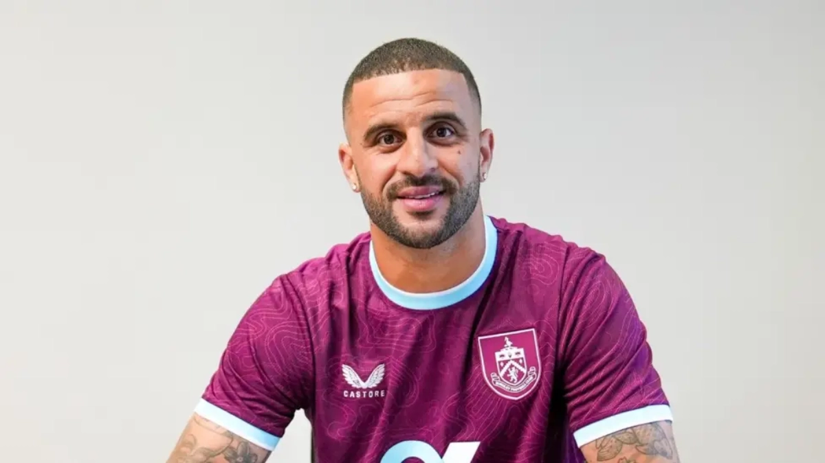 Kyle Walker es nuevo jugador del Burnley