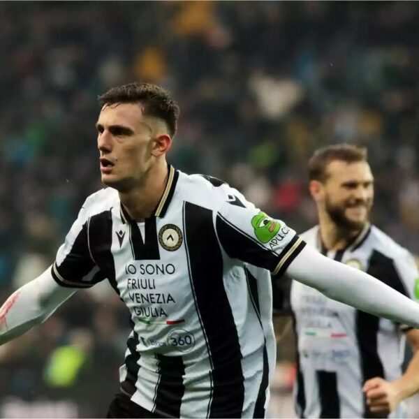 Lorenzo Lucca, en el radar del Atlético de Madrid