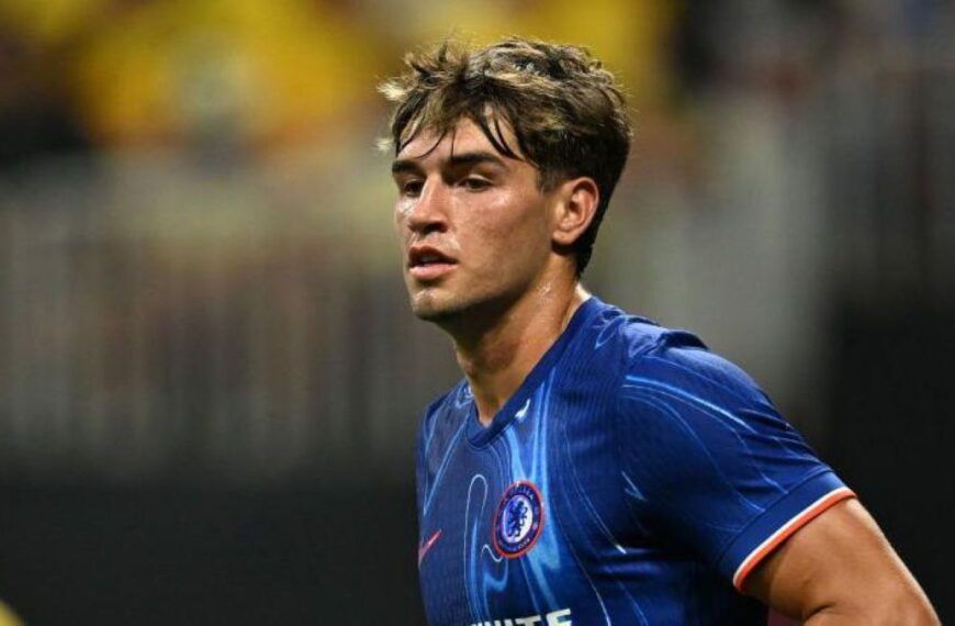 Marc Guiu saldrá del Chelsea en este mercado