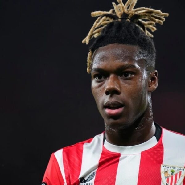 El agente de Nico Williams exige una cláusula liberatoria, si finalmente, no puede ser inscrito