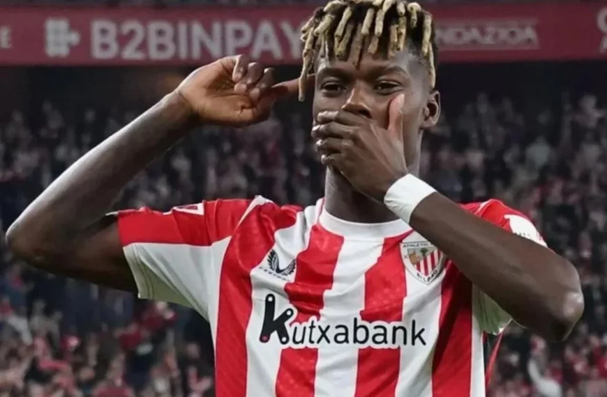 Nico Williams renueva con el Athletic Club hasta 2035