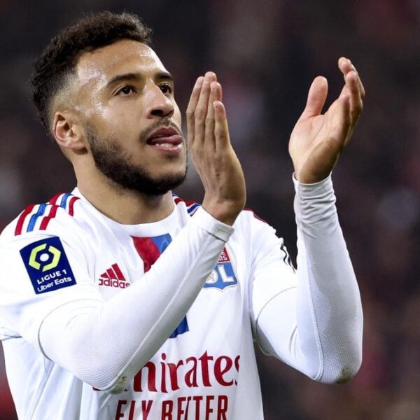 Este futbolista del Olympique de Lyon sería uno de los candidatos para reemplazar a Rodrigo De Paul