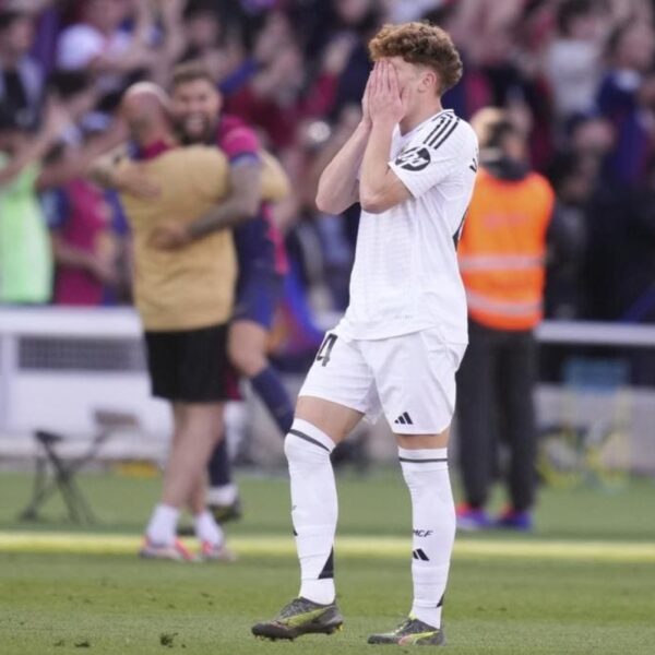 Osasuna firma a Víctor Muñoz