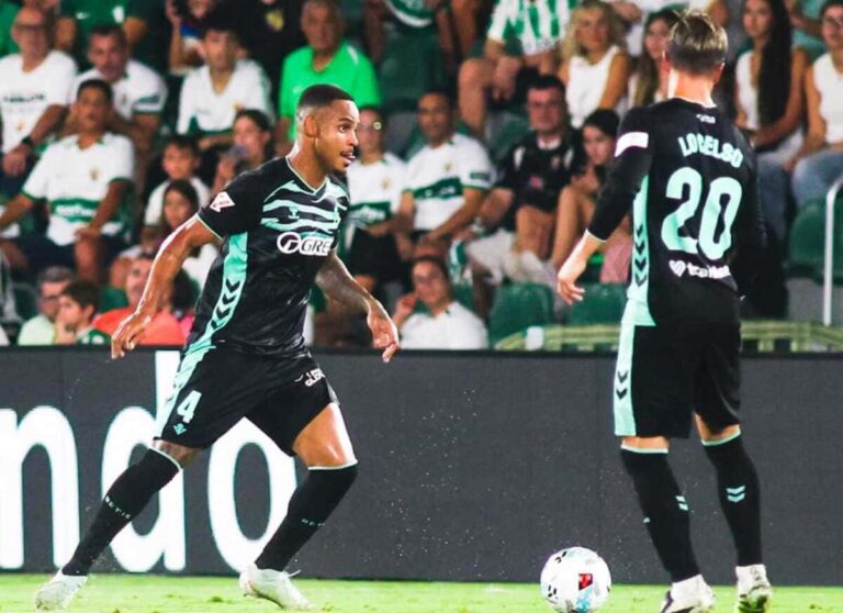 Elche CF 1-1 Real Betis: Reparto de puntos en el Martínez Valero