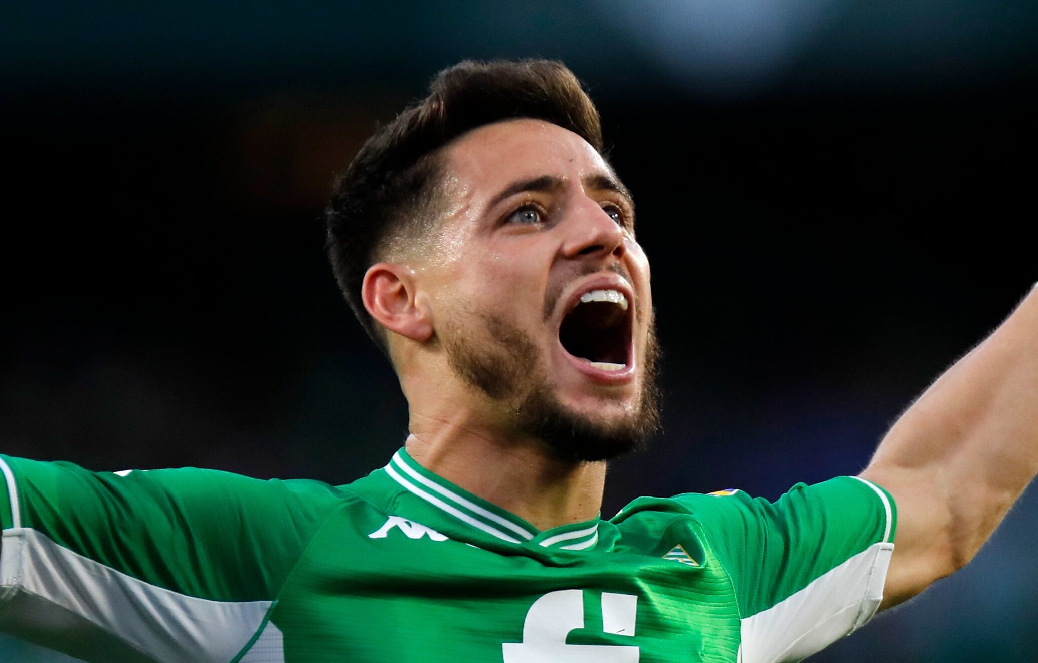 El Betis sigue teniendo a Álex Moreno como la primera opción para el lateral izquierdo.