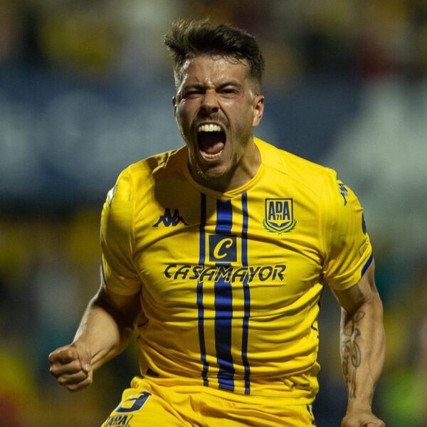 El FC Cartagena ficha a Chiki