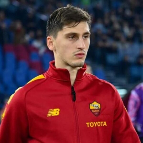 Marash Kumbulla se decanta por el Mallorca