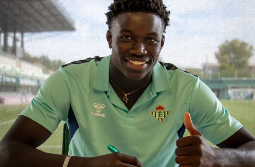 Nobel Mendy pone rumbo a Vallecas