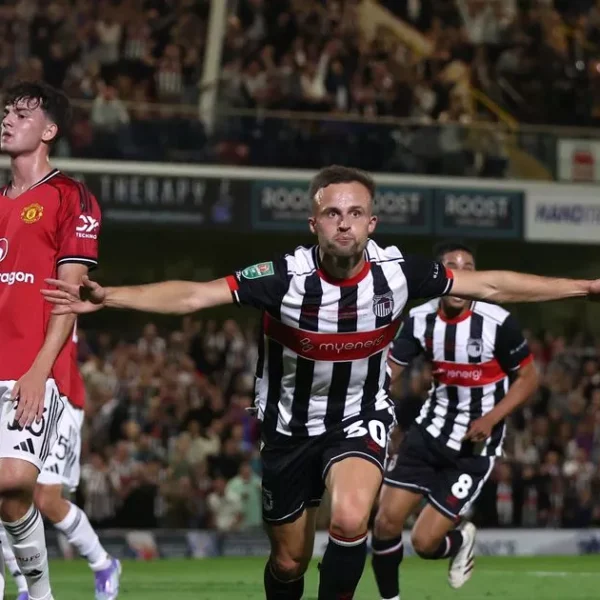 Sorpresa en Blundell Park, el Grimsby Town elimina al Manchester United en la FA Cup