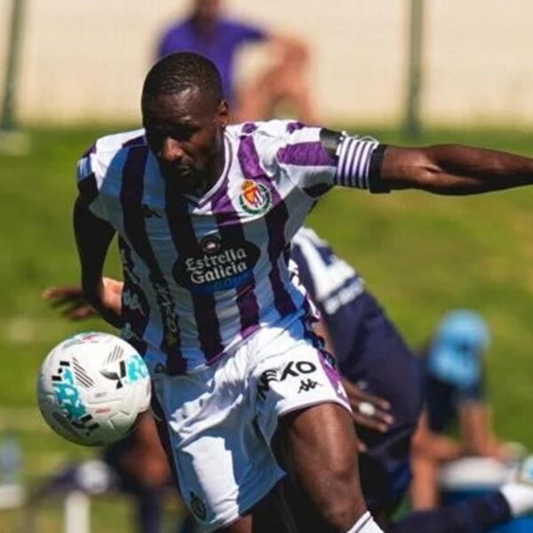 Mamadou Sylla abandona el Real Valladolid rumbo al fútbol saudí